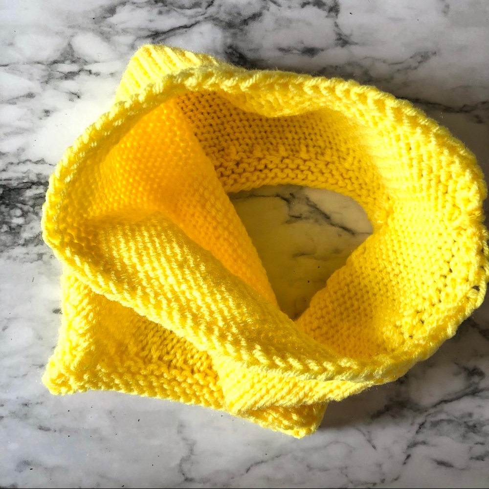 Bandana scarf in canary